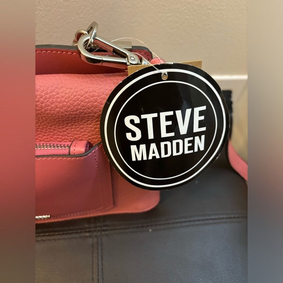 Steve Madden Bloren Crossbody Bag - Raspberry Pink NWT - Picture 8 of 10